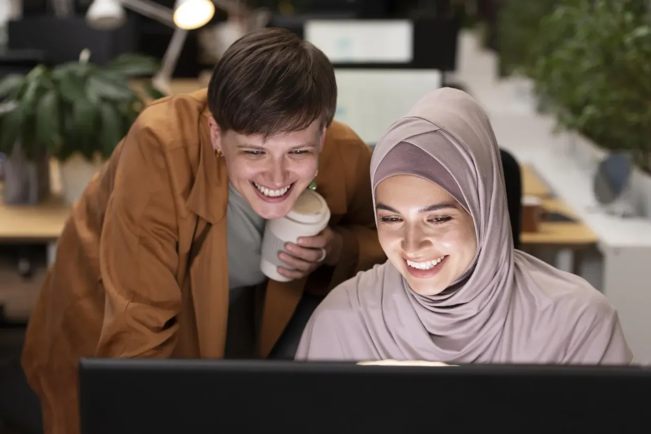 Happy workplaces · cultural keystone